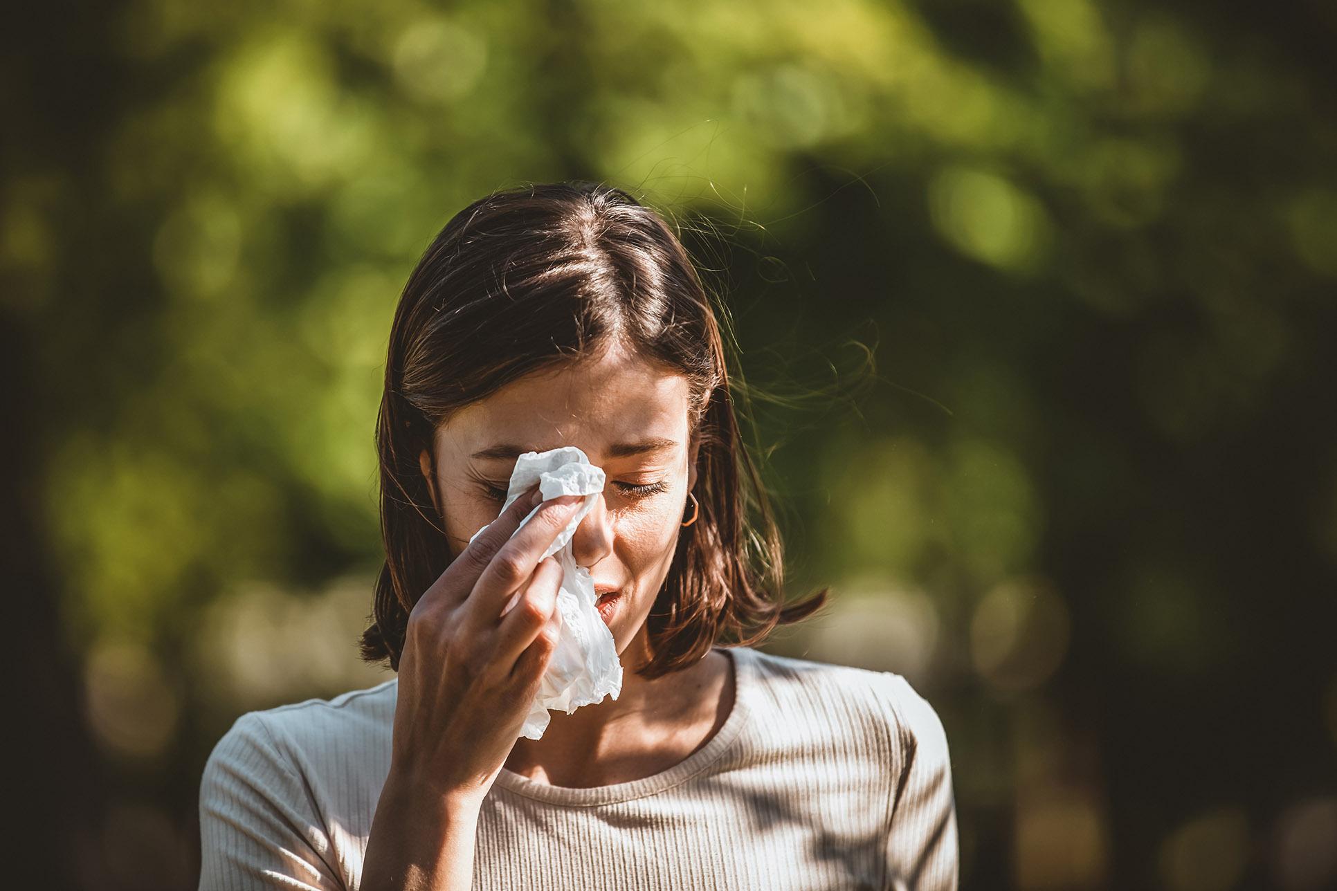 Reconnaître et soigner votre allergie au pollen